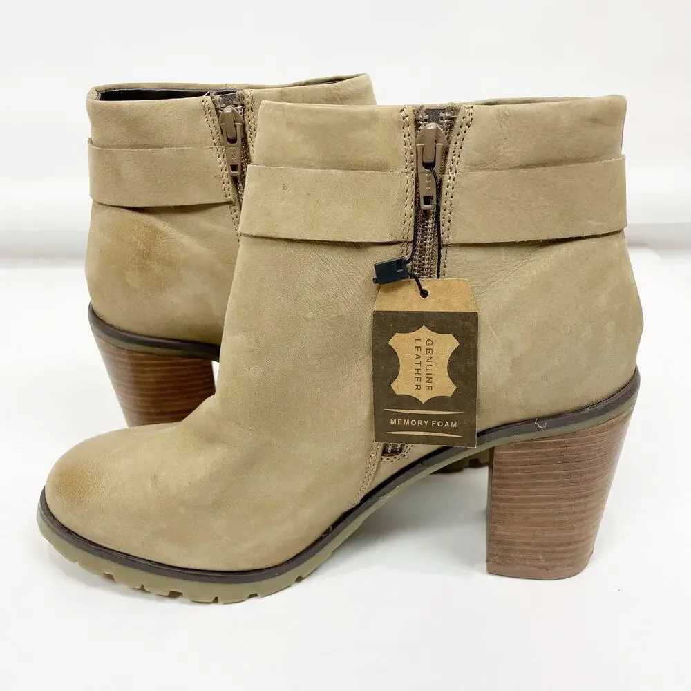 Crevo Womens Kathyrn Boots Size 10 M Cream Beige Leather Block Heel Ankle NWOB
